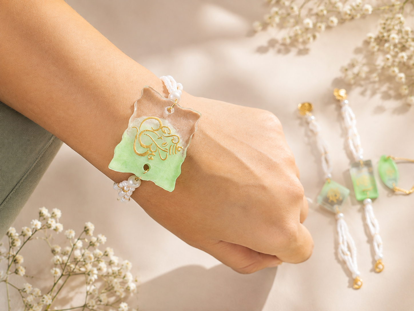 Rectangle Ganesh Ji Rakhi | Green & Transparent 💚